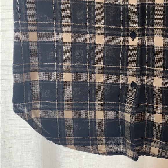 🧿 Button-Down Flannel Dress - Picture 4 of 6